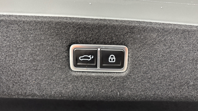 Hyundai IONIQ 6 239kW Ultimate 77kWh 4dr AWD Auto Electric Saloon - Image 23